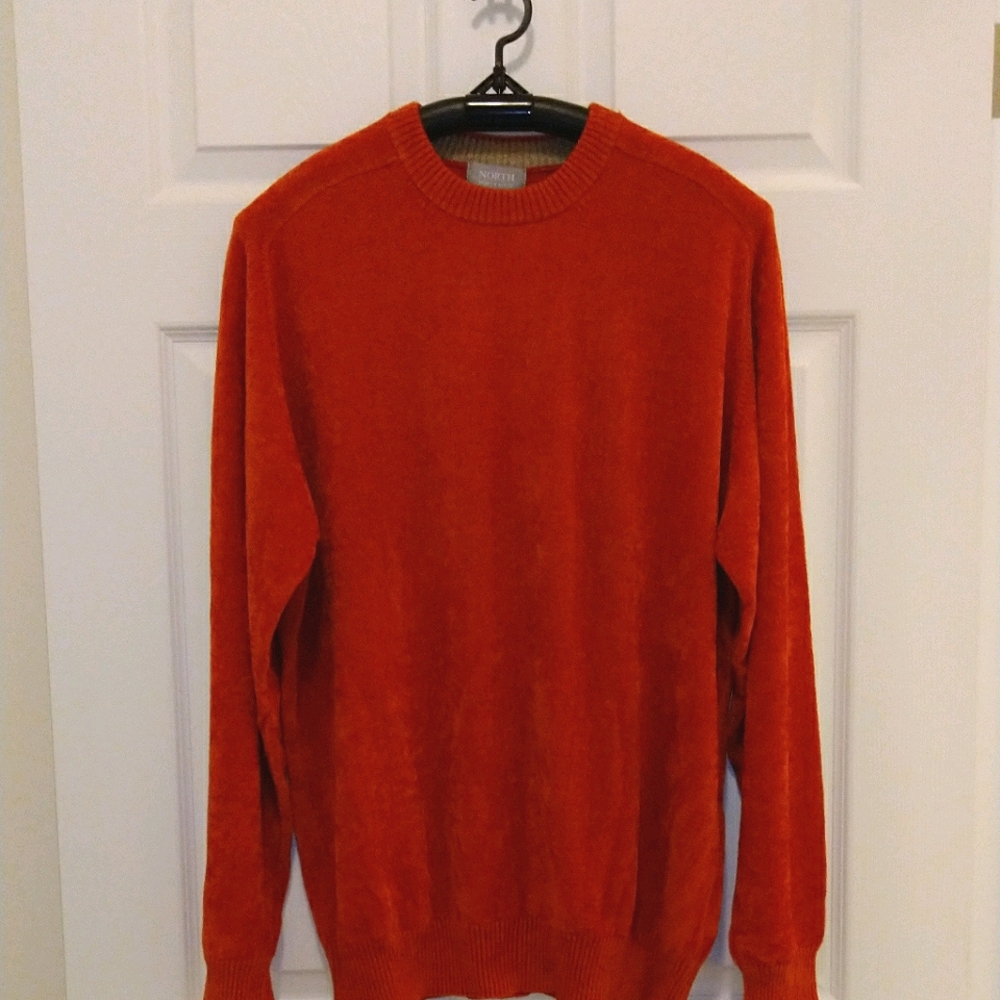 N44° sweater NWOT